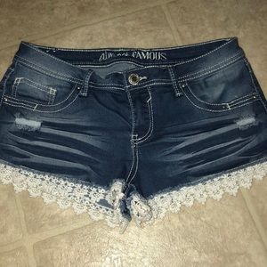 🌸 Lace shorts